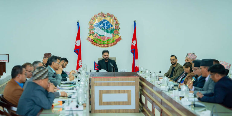 The current image has no alternative text. The file name is: pm.jpg