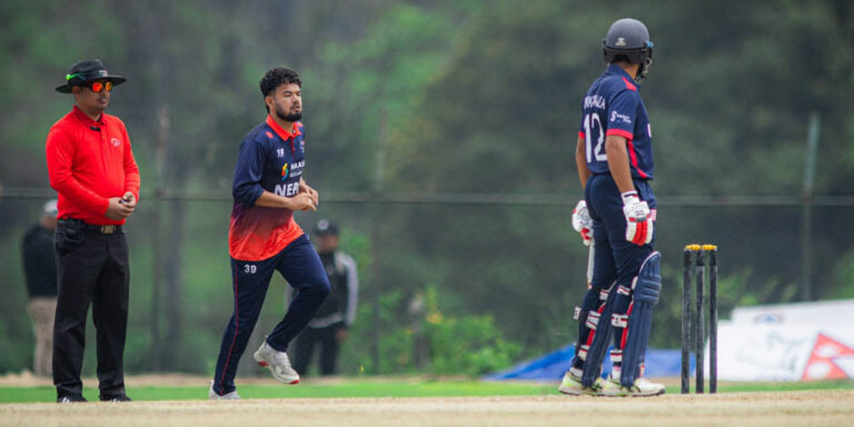 The current image has no alternative text. The file name is: cricket-3.jpg