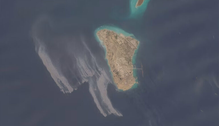 The current image has no alternative text. The file name is: iran-2.jpg