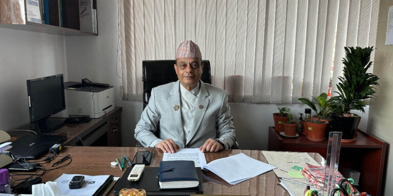 The current image has no alternative text. The file name is: nepali-cena-1.jpg