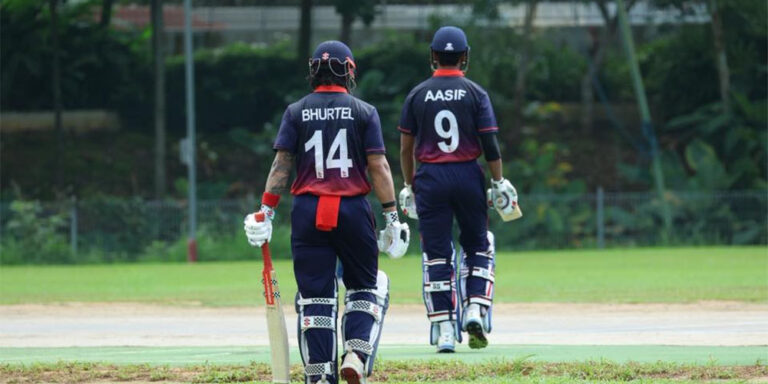 The current image has no alternative text. The file name is: cricket-2.jpg