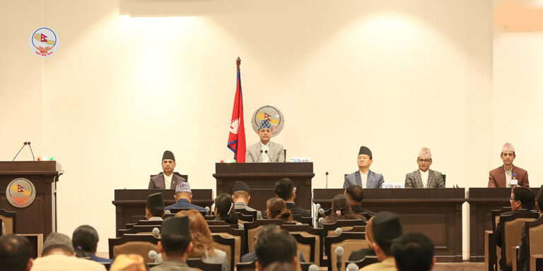 The current image has no alternative text. The file name is: parliyament.jpg