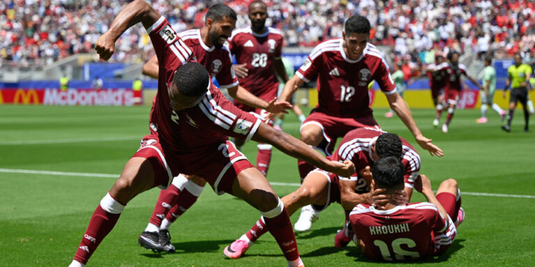 The current image has no alternative text. The file name is: qatar.jpg