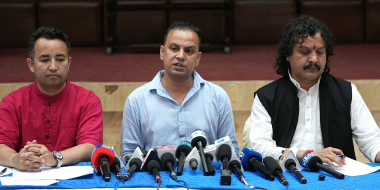 The current image has no alternative text. The file name is: rasapa-mahadhibeson.jpg