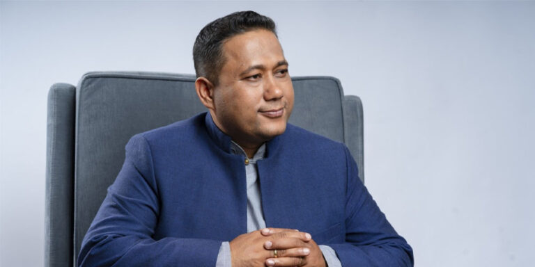 The current image has no alternative text. The file name is: sisir-khanal.jpg