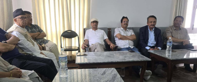 The current image has no alternative text. The file name is: Congress-Itta.jpg