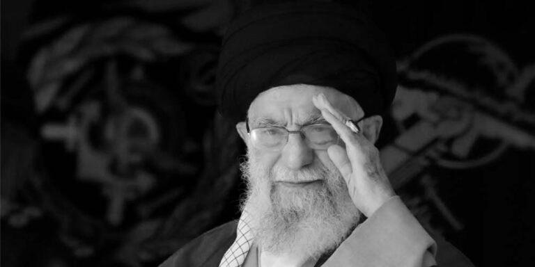 The current image has no alternative text. The file name is: khameni.jpg