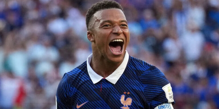 The current image has no alternative text. The file name is: mbappe-2.jpg