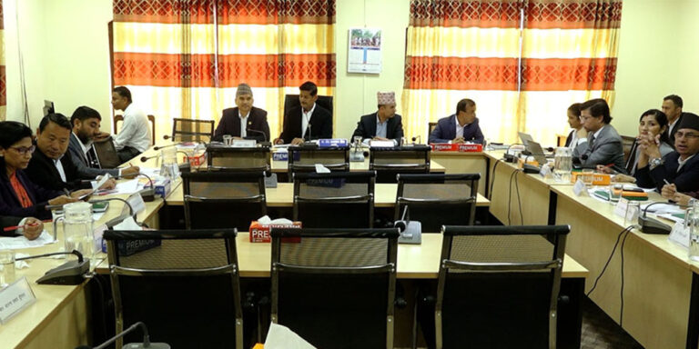 The current image has no alternative text. The file name is: samiti.jpg