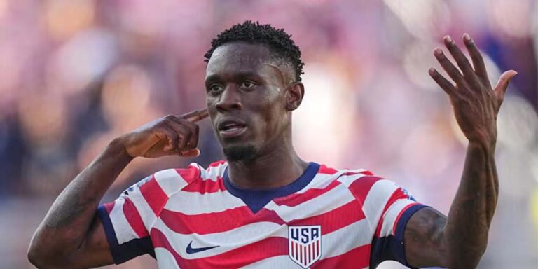The current image has no alternative text. The file name is: usa-football.jpg