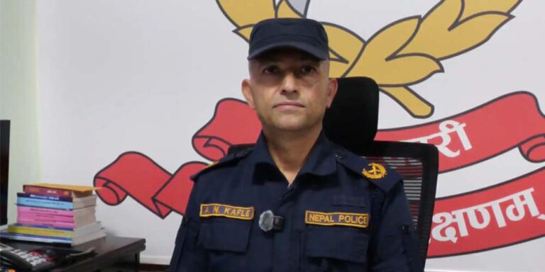 The current image has no alternative text. The file name is: nepal-police.jpg