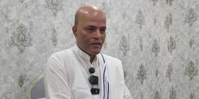 The current image has no alternative text. The file name is: amresh-kumar-singh.jpg