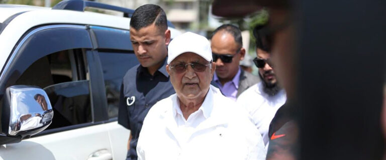 The current image has no alternative text. The file name is: kp-oli-chasal.jpg