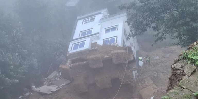 The current image has no alternative text. The file name is: lalitpur.jpg