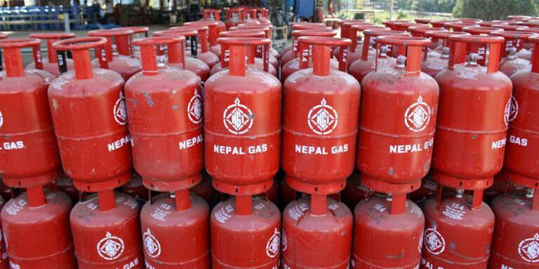 The current image has no alternative text. The file name is: nepal-gas.jpg
