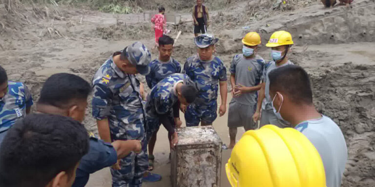 The current image has no alternative text. The file name is: nepal-police.jpg