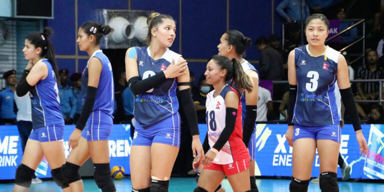 The current image has no alternative text. The file name is: volleyball.jpg