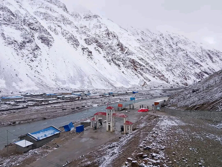 The current image has no alternative text. The file name is: KBT_HUMLA_1000056209.jpg