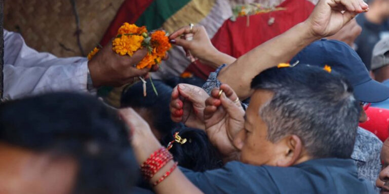 The current image has no alternative text. The file name is: bhatktpur.jpg