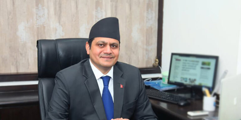 The current image has no alternative text. The file name is: bhatt.jpg