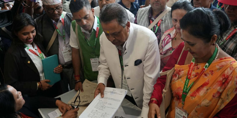 The current image has no alternative text. The file name is: binod-chaudhari.jpg