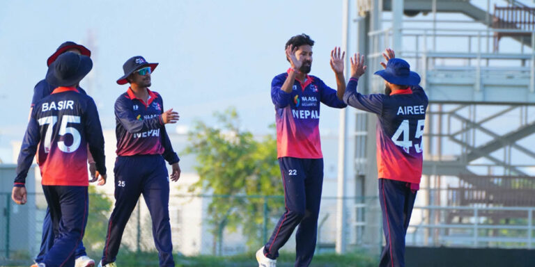 The current image has no alternative text. The file name is: cricket-2.jpg