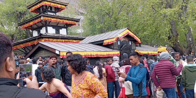 The current image has no alternative text. The file name is: muktinath.jpg